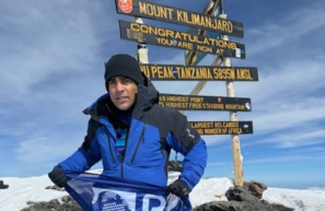 Subida a Kilimanjaro - Omar Guerra